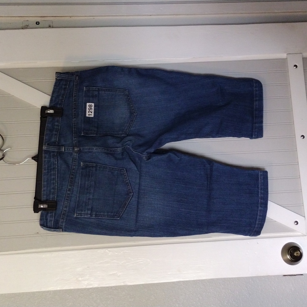 Old navy diva capris
